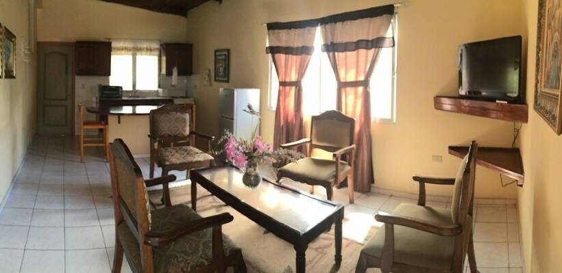 Bed and Breakfast Econo Guest House