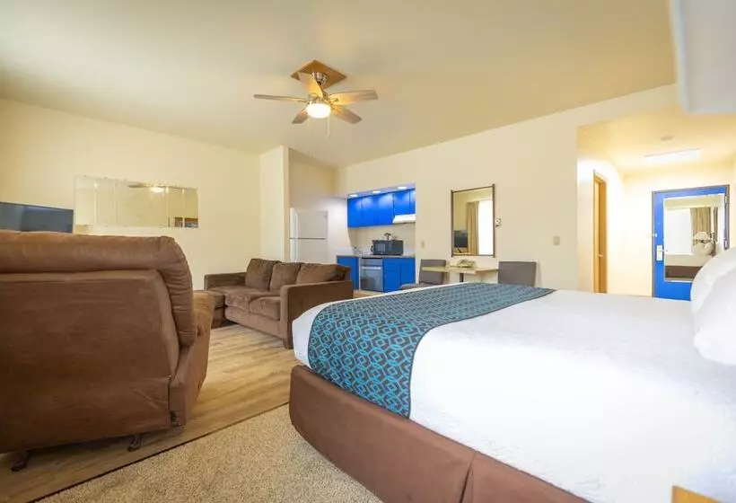 Helgeson Place Hotel & Suites