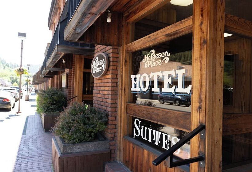 Helgeson Place Hotel & Suites