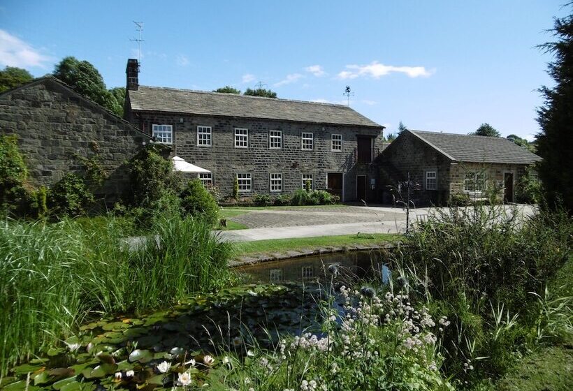 Hewenden Mill Holiday Homes