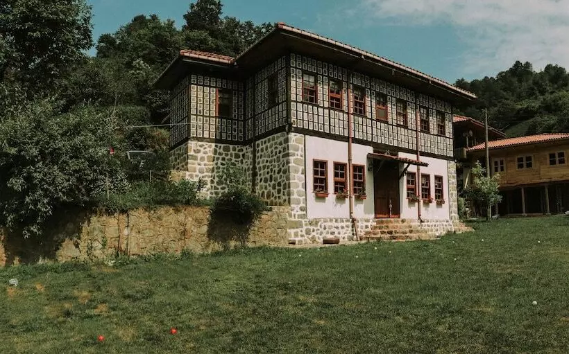 Hotelli Babalik Dogal Yasam Konagi