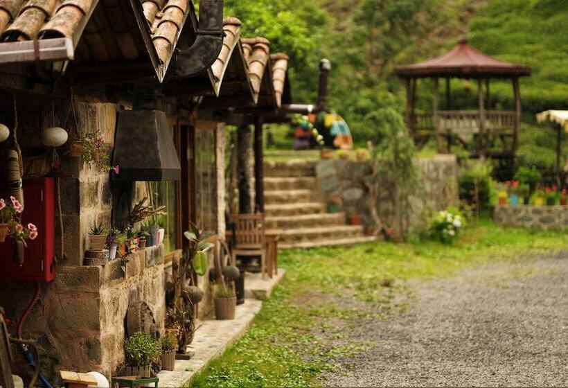 فندق Babalik Dogal Yasam Konagi