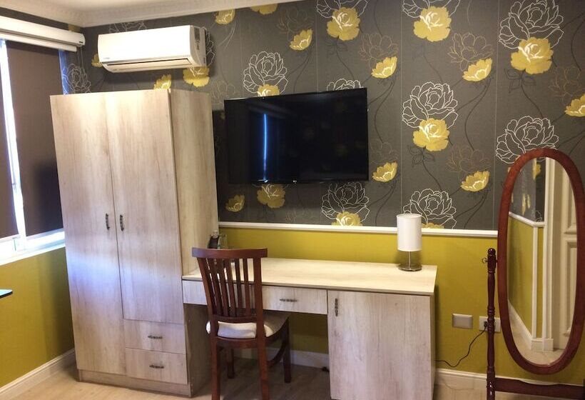 ホテル Boutique Normandi