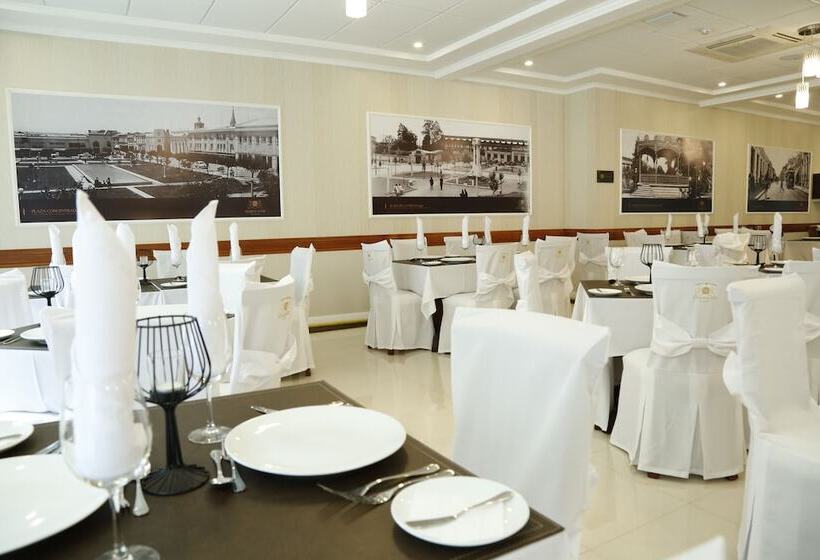 ホテル Boutique Normandi