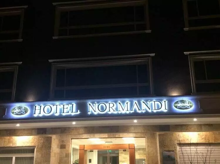 ホテル Boutique Normandi