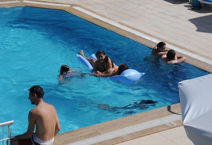 בית מלון כפרי Hamle