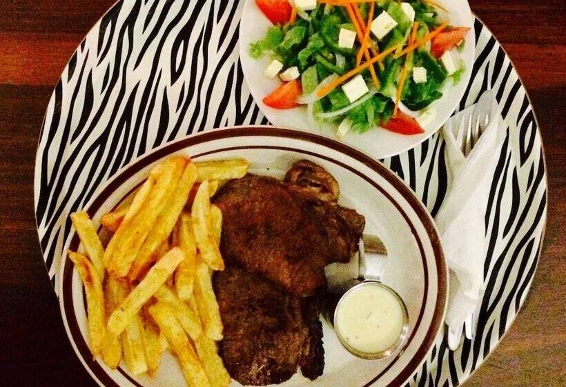 هتل Highlands Inn