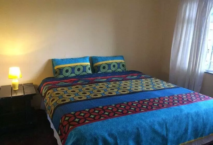 ホテル Highlands Inn