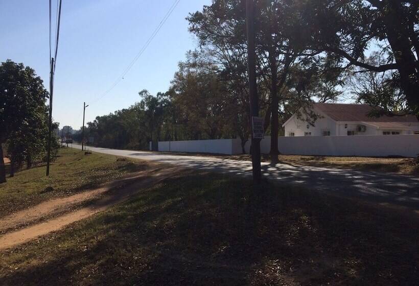 هتل Highlands Inn