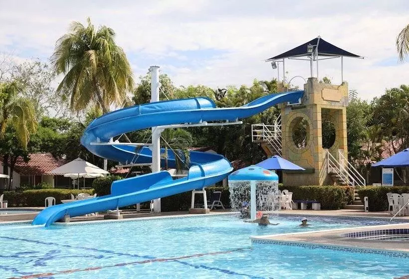 ホテル Los Puentes