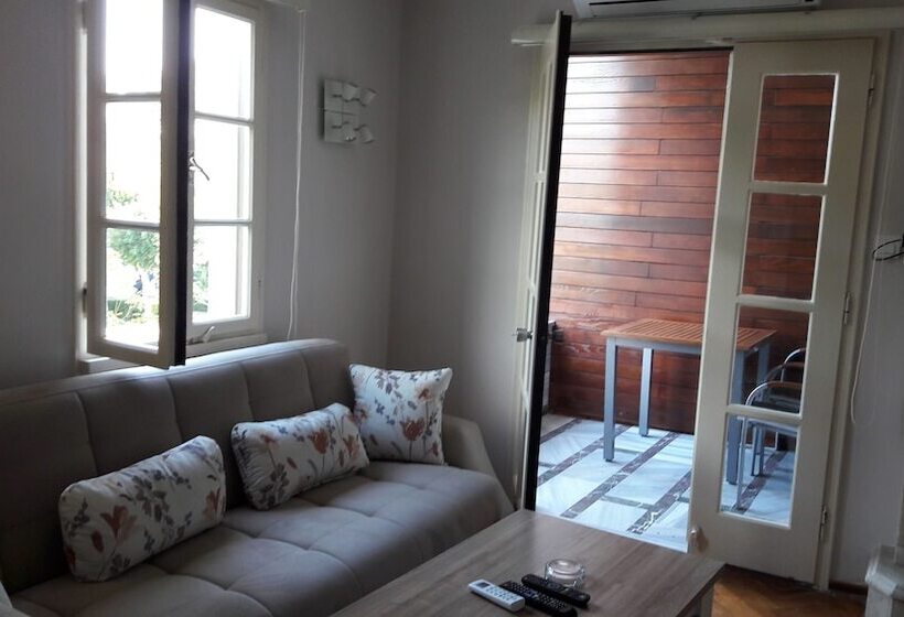 هتل Marina Boutique