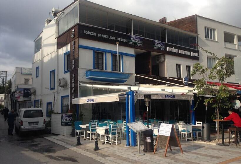 هتل Marina Boutique