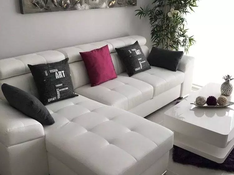 Hotelli Nova Beach Apartment