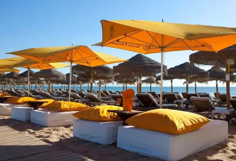 Hotelli Nova Beach Apartment