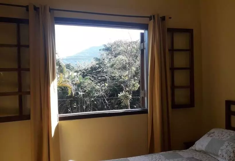 Hotelli Pousada Aysú Maresias