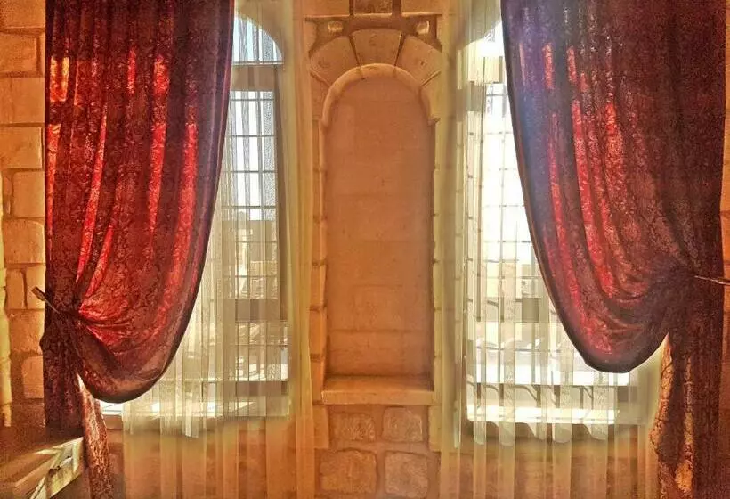 هتل Stone Boutique