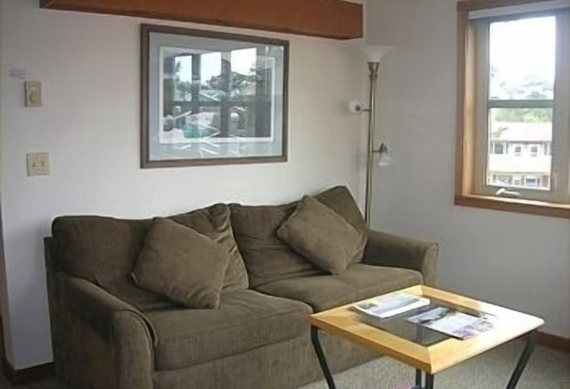 בית מלון כפרי The Inn At Manzanita