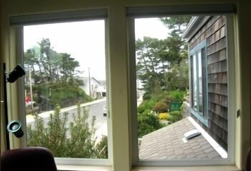 בית מלון כפרי The Inn At Manzanita