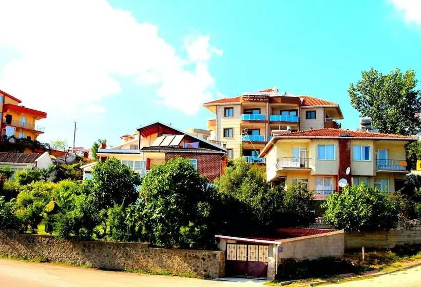 هتل Turhan Pansiyon