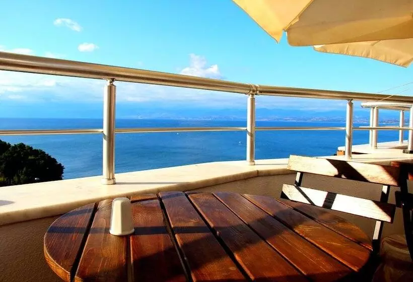 هتل Turhan Pansiyon