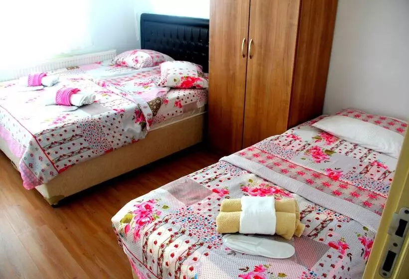 هتل Turhan Pansiyon