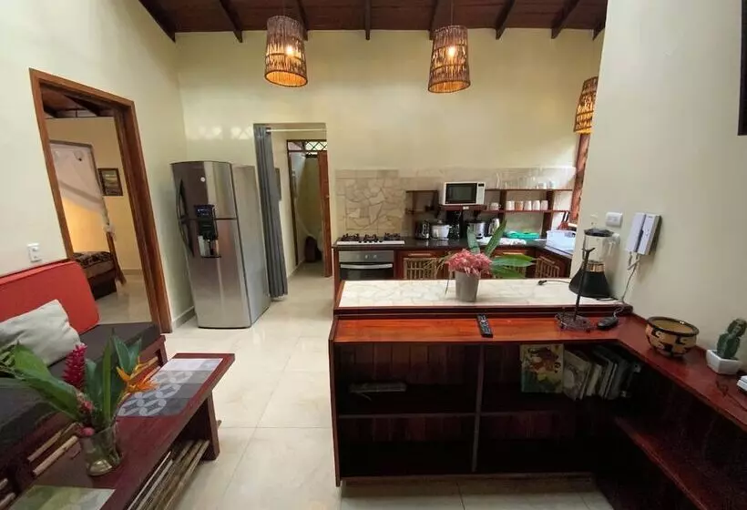 Hotelli Uva Blue Jungle Villas