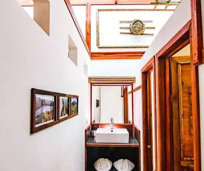 Hotelli Uva Blue Jungle Villas