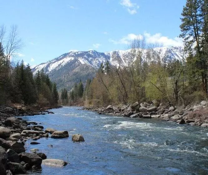 モーテル Loge Leavenworth Riverside