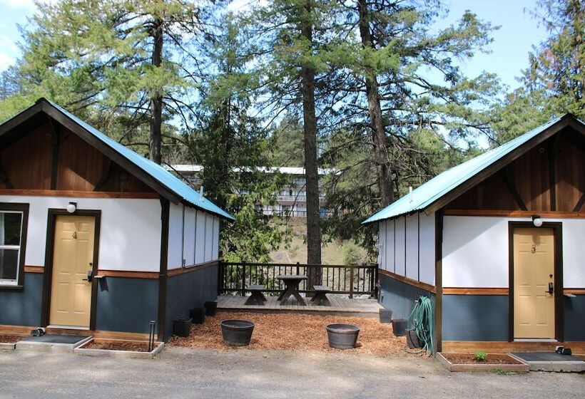 مُتل Loge Leavenworth Riverside