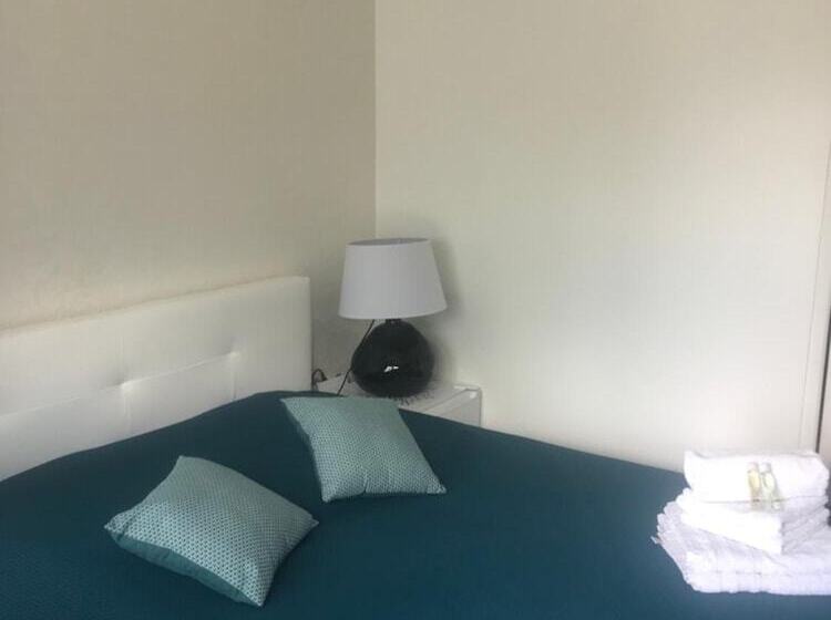 بنسيون Chambres Les Passiflores