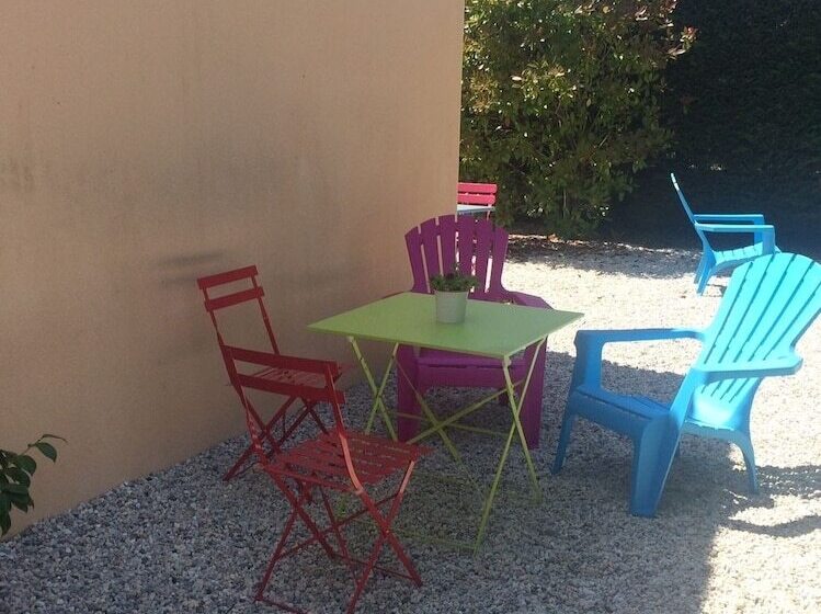 بنسيون Chambres Les Passiflores