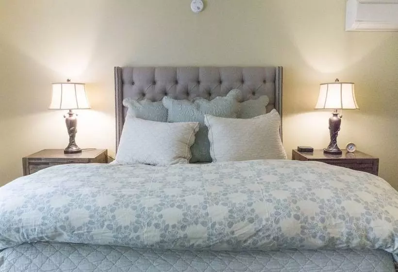 Majatalo Snow Goose Inn