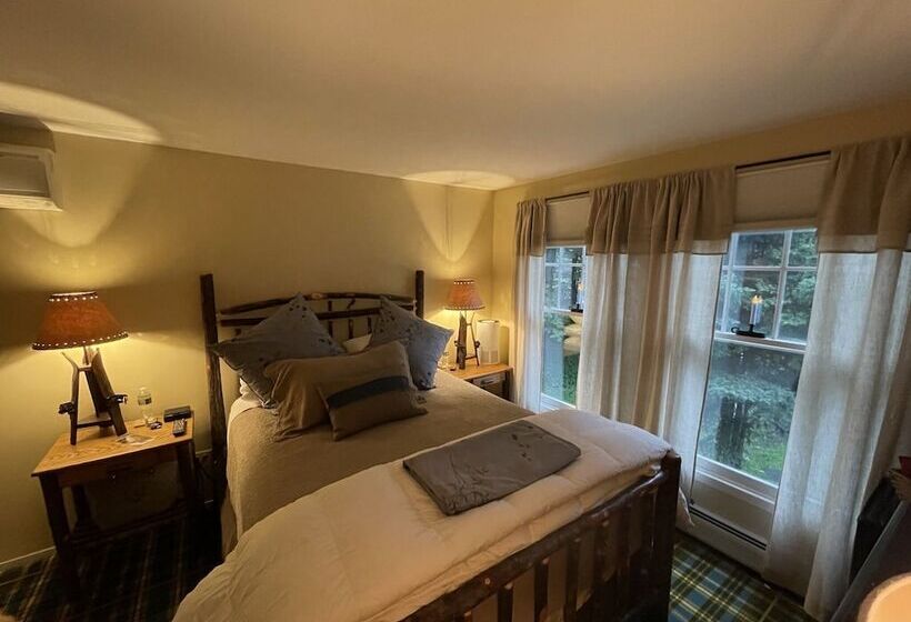 膳宿费 Snow Goose Inn