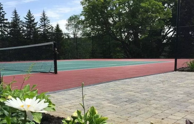 Majatalo Snow Goose Inn