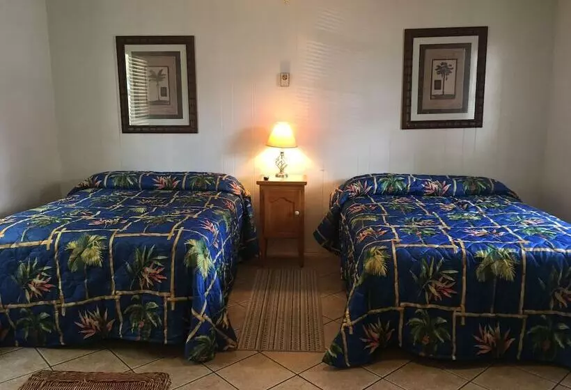 Majatalo The Island Guest House & Cottages