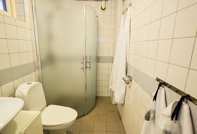 استراحتگاه Dragsö Camping & Stugby