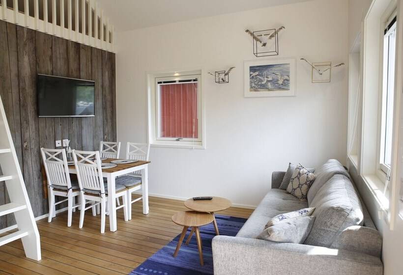 استراحتگاه Dragsö Camping & Stugby