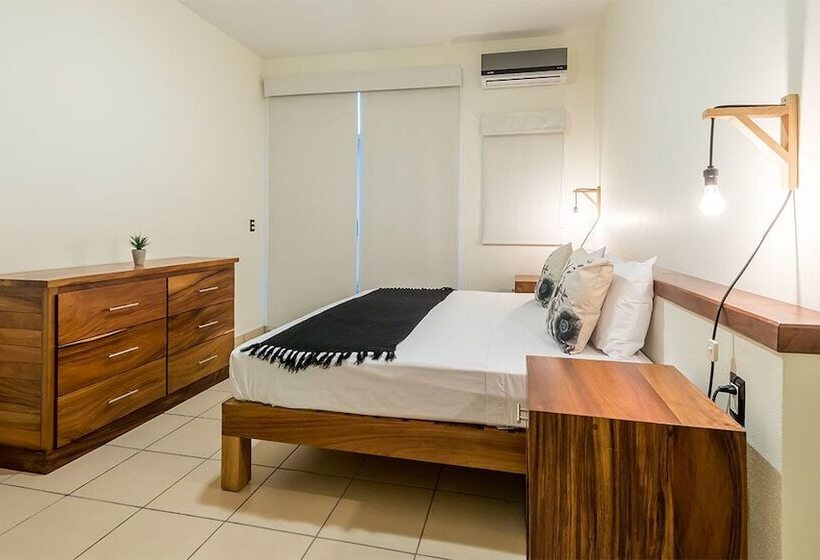 旅馆 Punto Mita Eco Surf Suites & Café