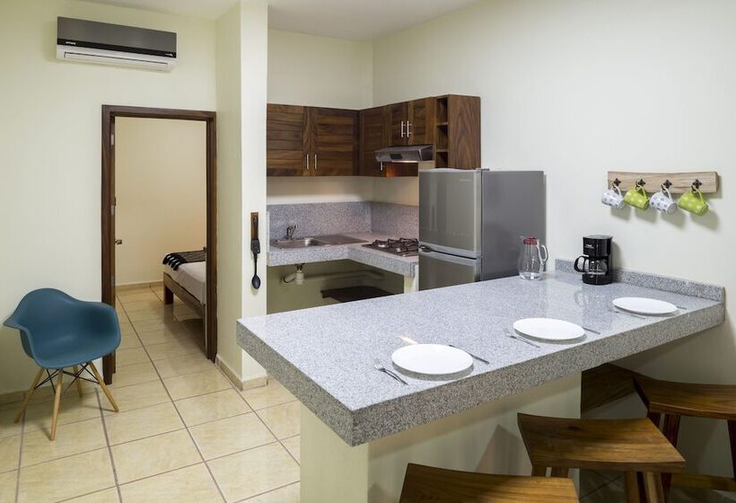 旅馆 Punto Mita Eco Surf Suites & Café