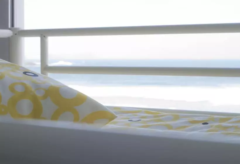 Artsurfcamp   Hostel