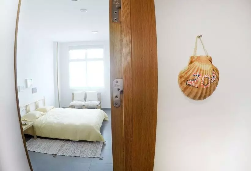 Artsurfcamp   Hostel