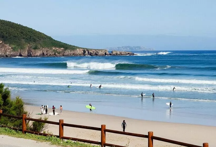 Artsurfcamp   Hostel