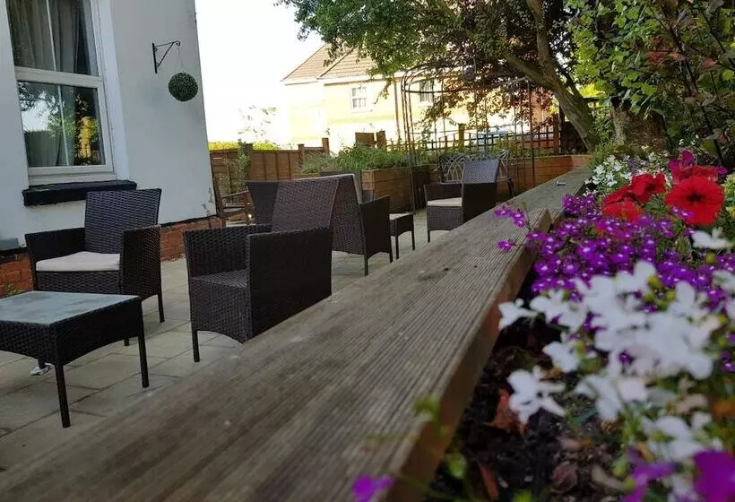 Aamiaismajoitus (B&B) Finedon Lodge