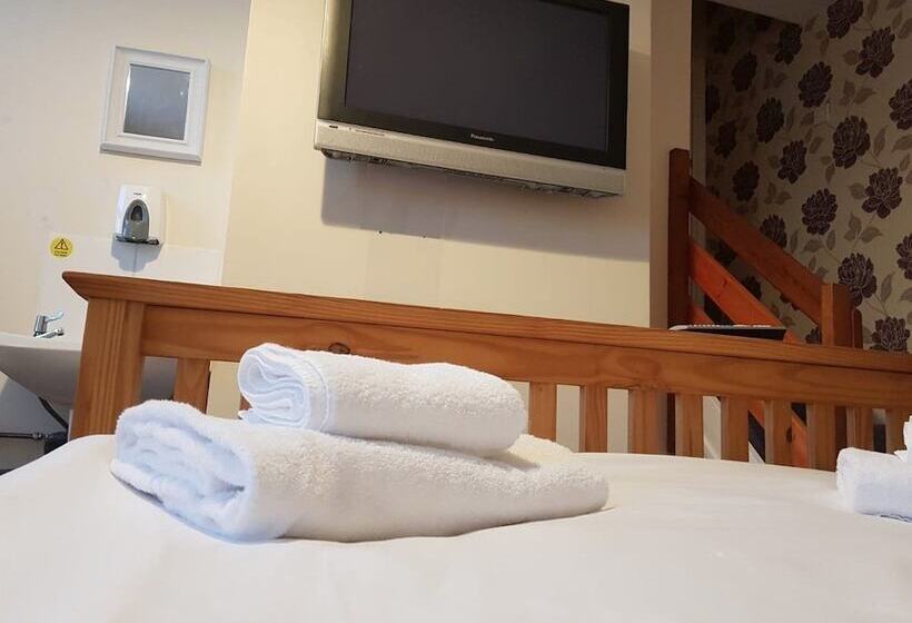 ベッドアンドブレックファースト Finedon Lodge