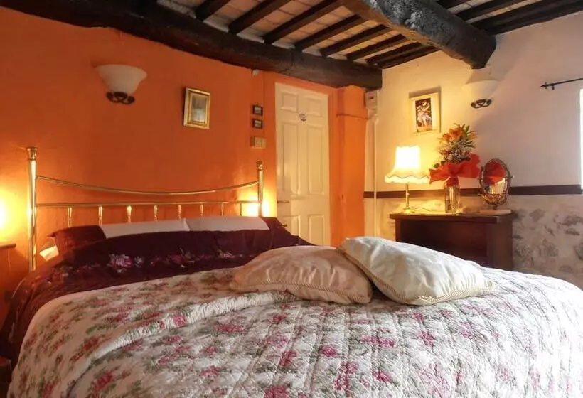 Aamiaismajoitus (B&B) Il Sorger Del Sole