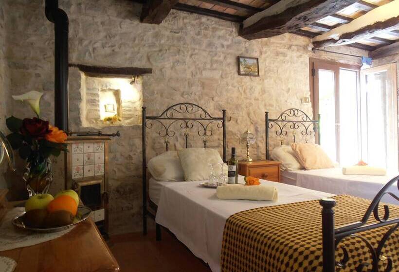 مبيت وإفطار Il Sorger Del Sole