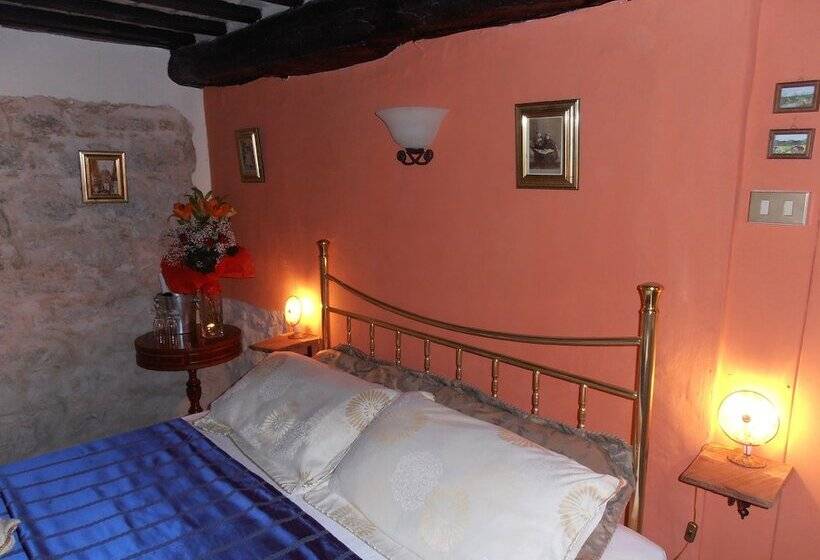 مبيت وإفطار Il Sorger Del Sole