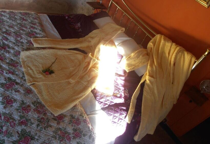 مبيت وإفطار Il Sorger Del Sole