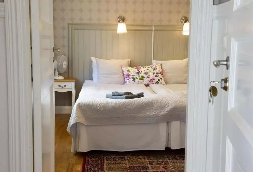 Aamiaismajoitus (B&B) Lilla Hotellet