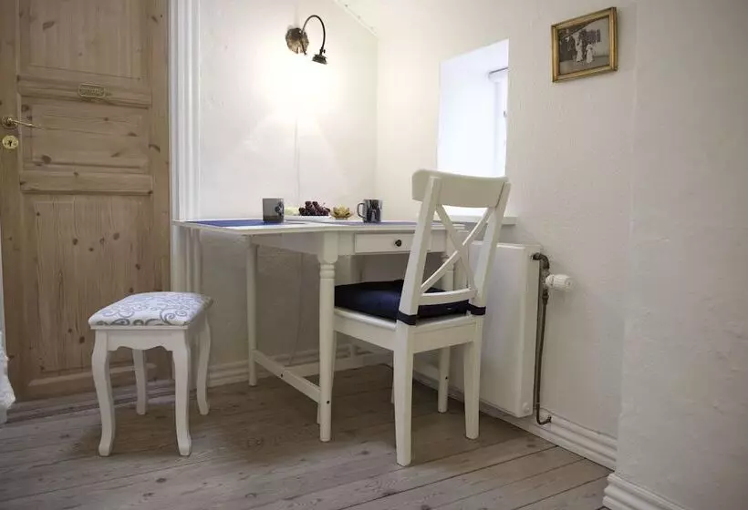 Aamiaismajoitus (B&B) Lotus Bb & Spa   Indre Ro Yoga